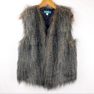 buttons Striped Faux Fur Vest